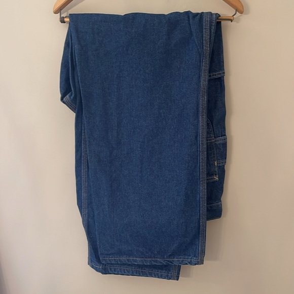 Carhartt FRB13 - Flame-Resistant Denim Loose Fit Jean 38 x 32 - Picture 2 of 14